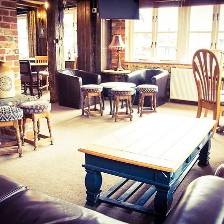 ووتر لوفلي The Rising Sun Inn المظهر الخارجي الصورة